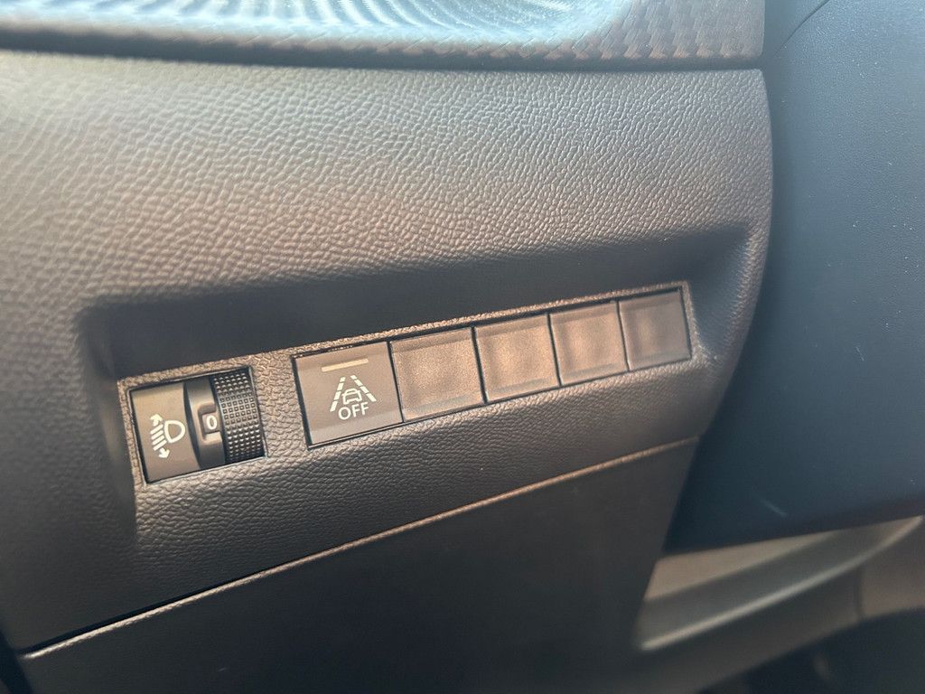 Peugeot 208 - Bild 20