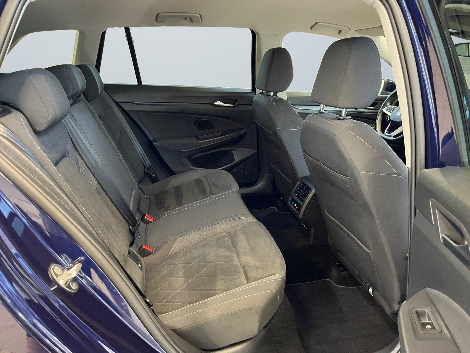 Volkswagen Golf VIII Variant Style 1.5 eTSI DSG MATRIX Navi, миниатюра 11