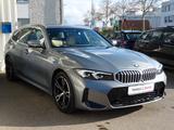 BMW 318i Touring Aut M Sportpaket 18" Navi Leder LED - BMW mit Benzin-Antrieb: Grau, Kombi, Sportpaket