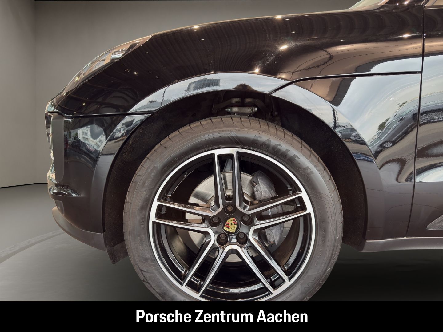 Porsche Macan Luftfederung PASM Approved Unfallfrei 20z foto 10