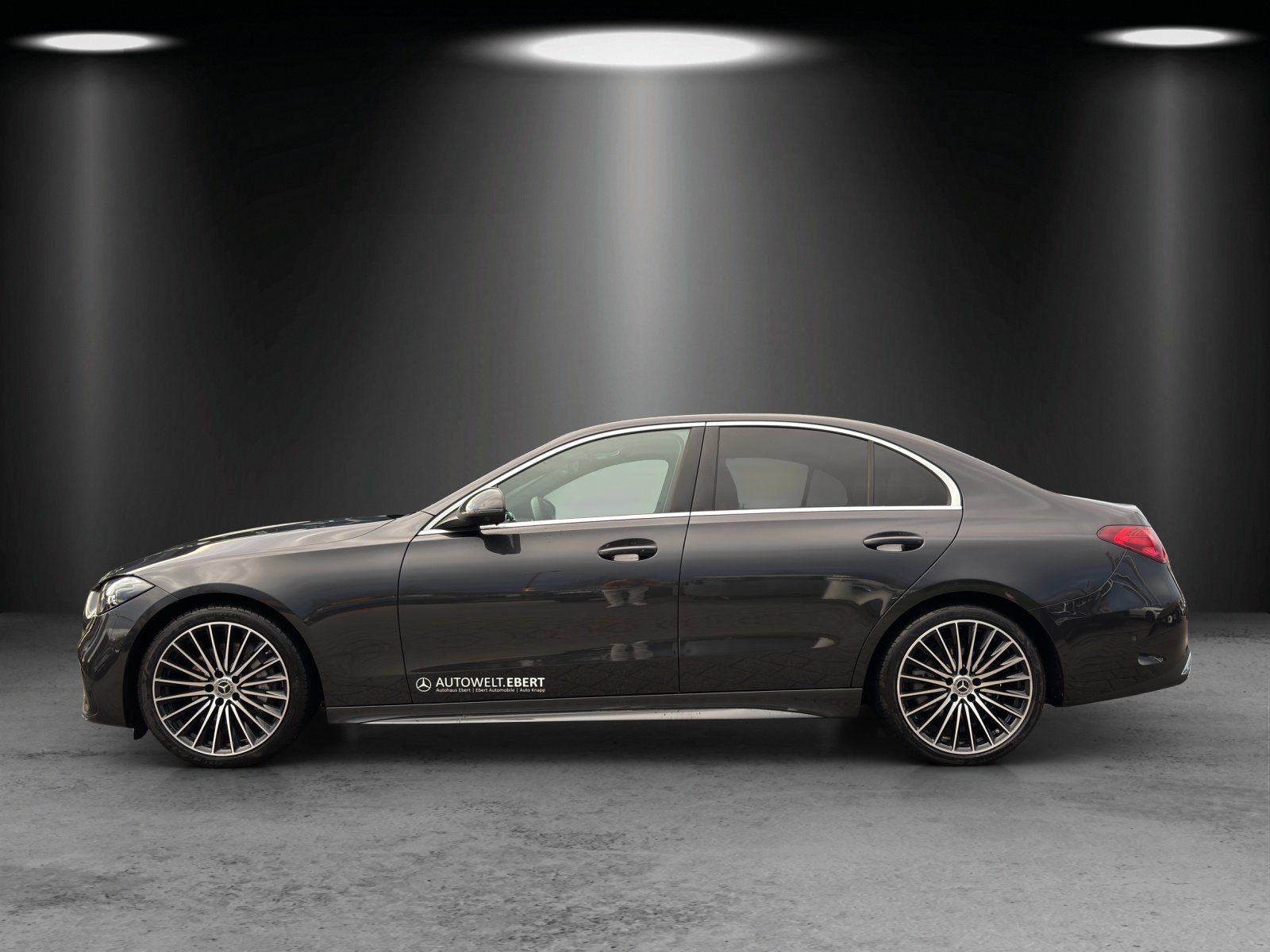 Fahrzeugabbildung Mercedes-Benz C 220 d AMG 360° Panodach AHK DigLight MEMORY