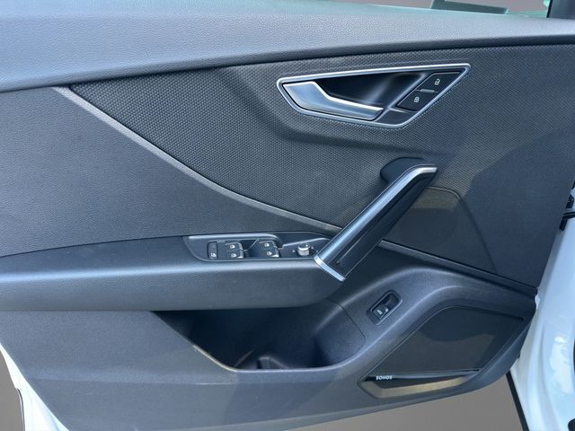 Q2 35 1.5 TFSI S line