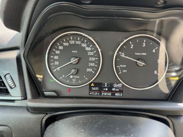 BMW 218 - 11
