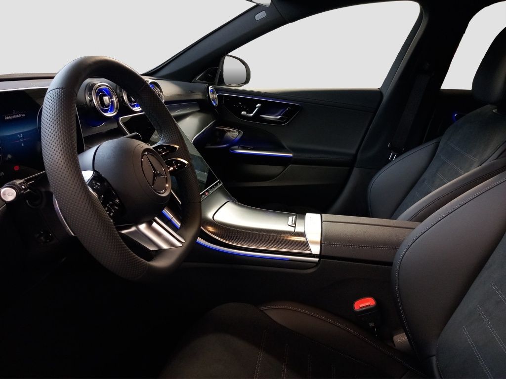 Fahrzeugabbildung Mercedes-Benz C 300 de T-Modell mit EQ Hybrid Technologie AHK