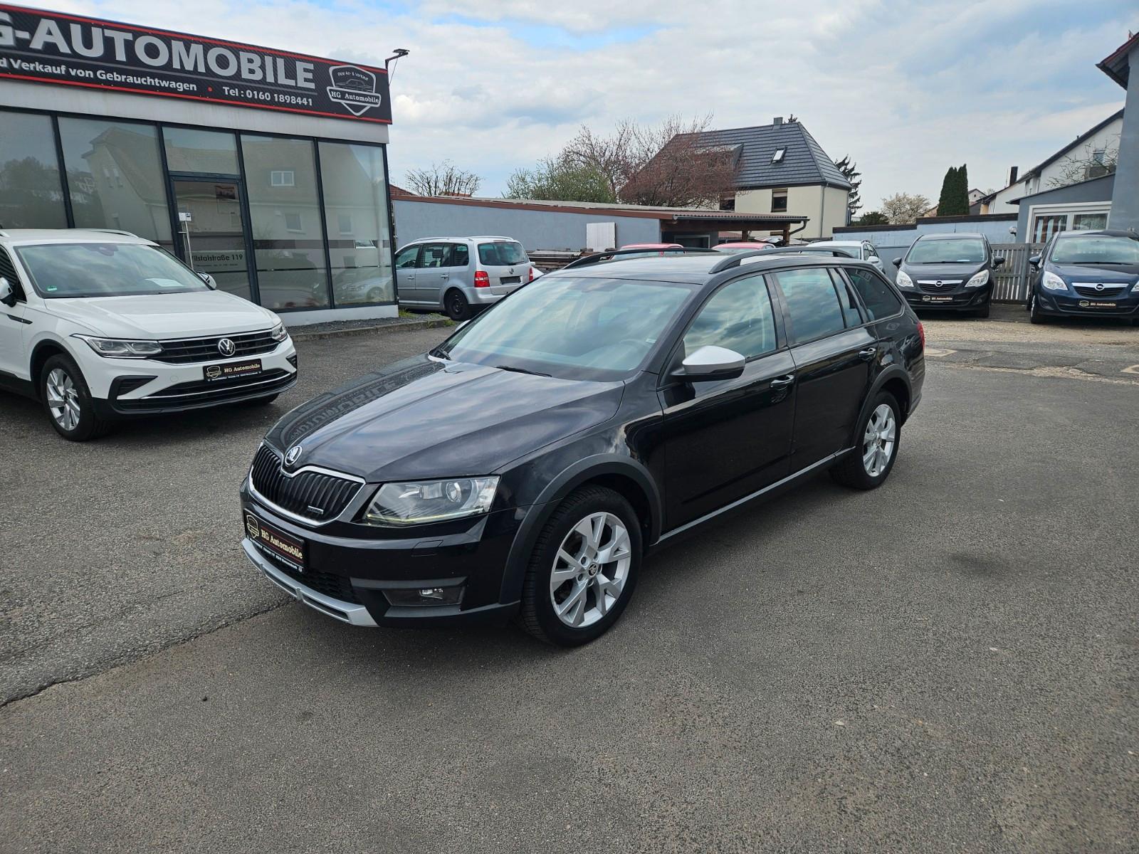 Skoda Octavia Combi Scout 4x4 DSG Navi AHK DAB Euro 6