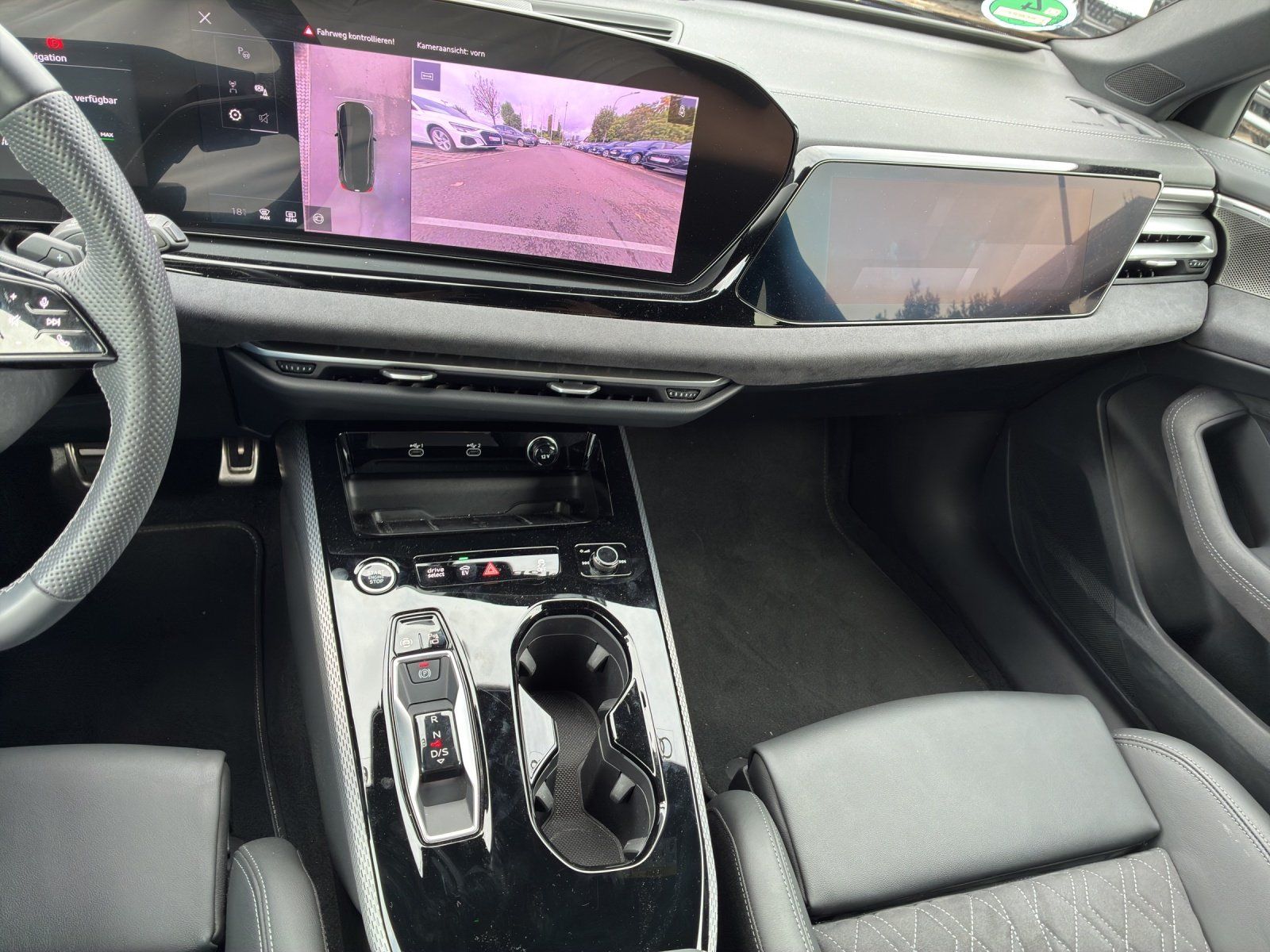 Fahrzeugabbildung Audi A5 Avant e-hybrid quattro TFSI 360,AHK,HUD,LED