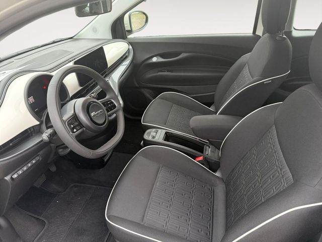 500e Cabrio 42kWh Komfortpaket Alufelgen