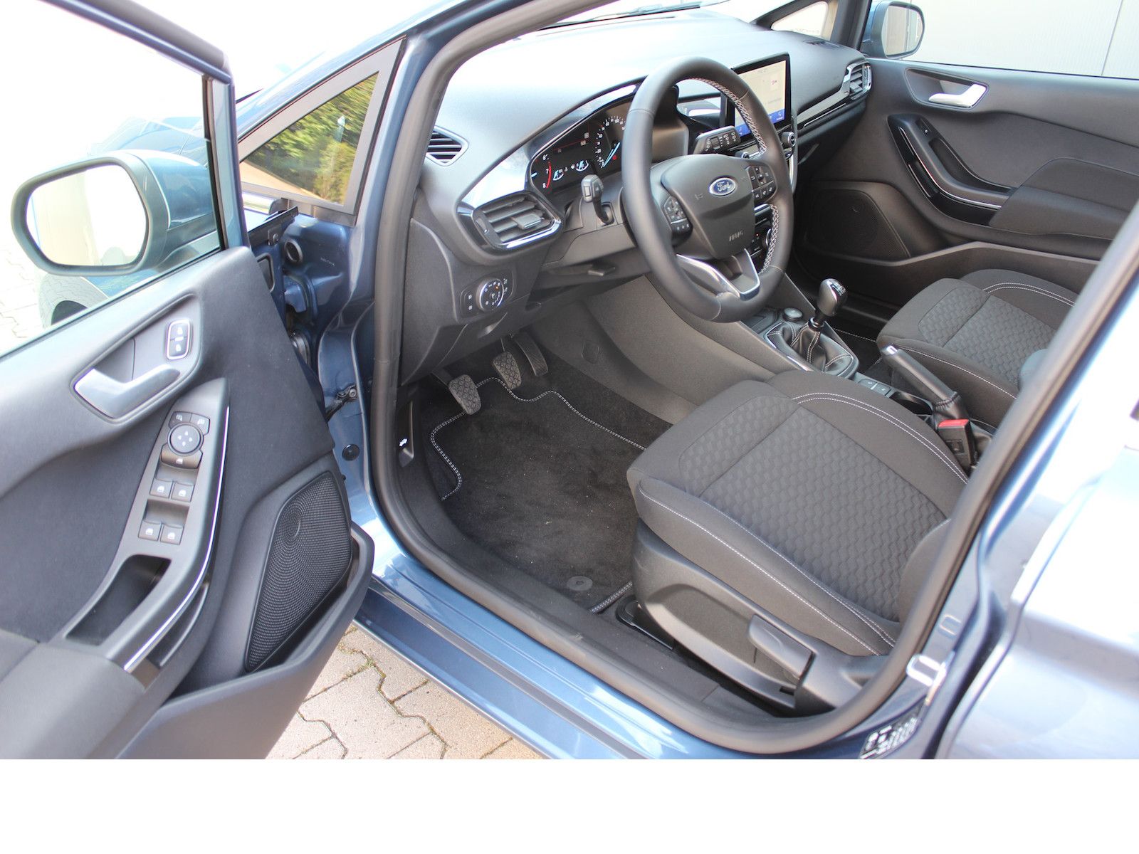 Fahrzeugabbildung Ford Fiesta Titanium