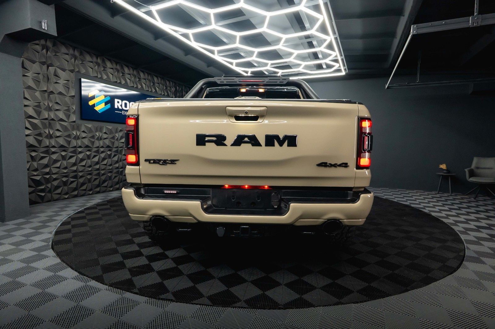 Fahrzeugabbildung Dodge RAM 6.4 V8 TRX SuperCharged 880PS *24 Zoll*Pano*