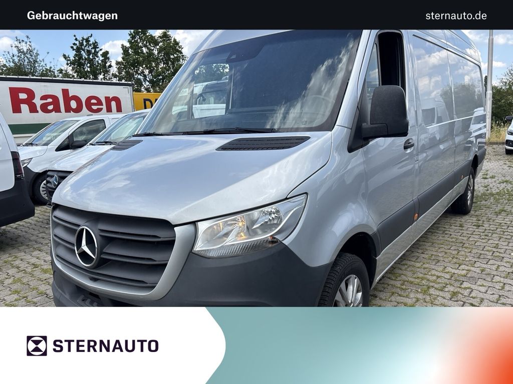 Image of Mercedes-Benz Sprinter