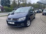 Volkswagen Sharan Life Automatik  Xenon  AHK  Tüv neu - VW Sharan Gebrauchtwagen in Oldenburg