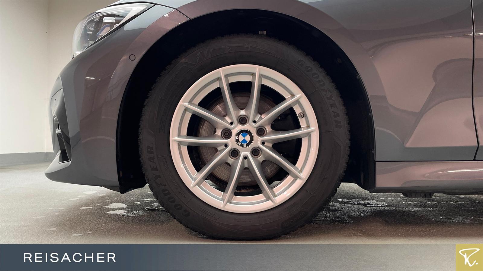 BMW 320i A Tou M-Sport,LCProf,ACC,DA,Laser,RFK,PA