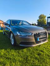 Audi A6 2.8 FSI multitronic Avant - - Audi A6 aus 2011 mit Benzin-Antrieb: Kombi