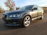 Audi A3 Sportback 1.2 TFSI S line Sportpaket Automati - Audi A3 aus 2011: Sportback