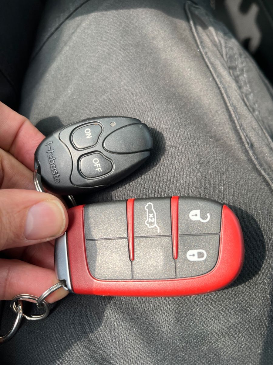 Fahrzeugabbildung Jeep Grand Cherokee 6.2 V8 Trackhawk LPG StHzg