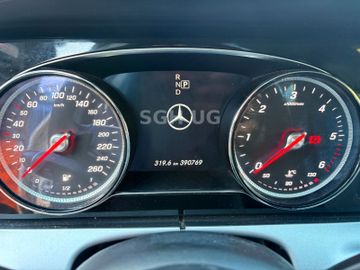 Mercedes E 200 - 8
