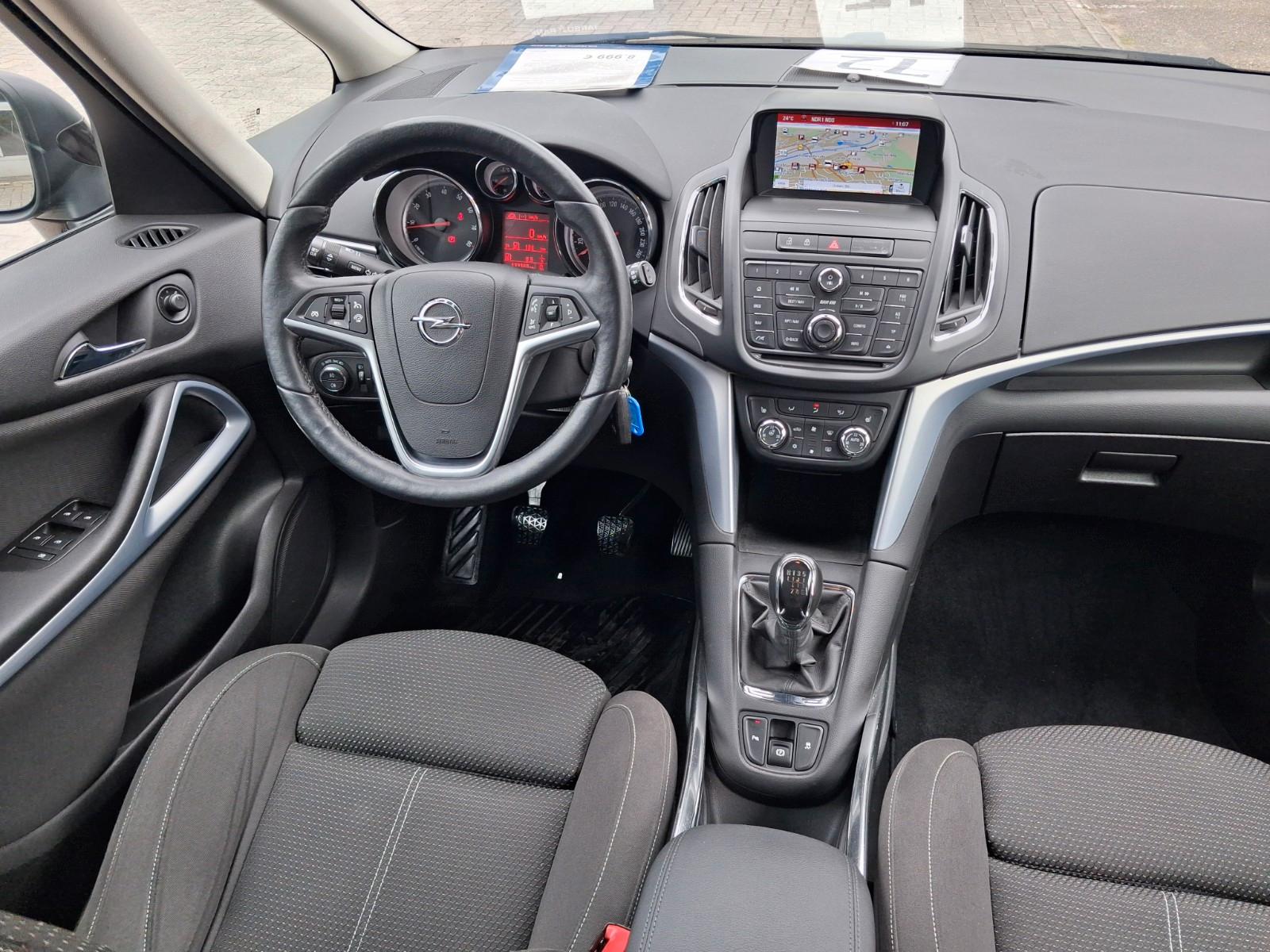 Opel Zafira C Tourer Style 7 Sitze