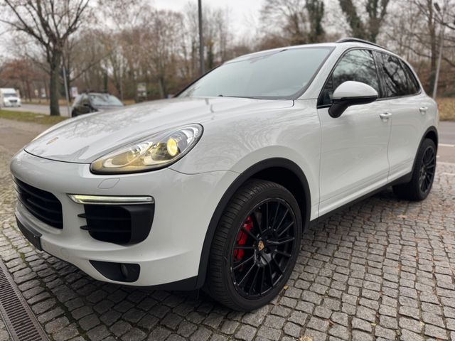 Porsche Cayenne S Diesel Facelift  Dach*Kamera*ACC*Sthz