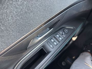 Peugeot 3008 1.2 PureTech 130 Allure Pack 360+Kam.+LED