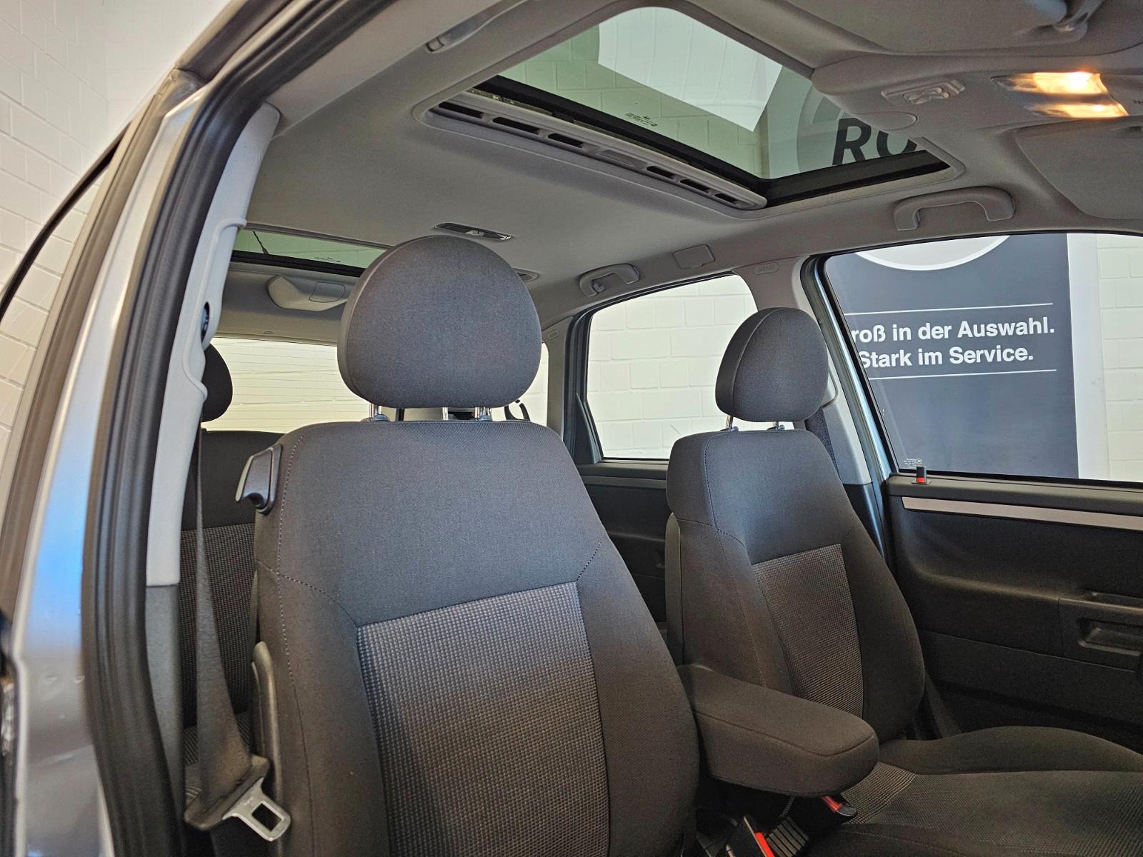 Opel Meriva 2004 — photo 17