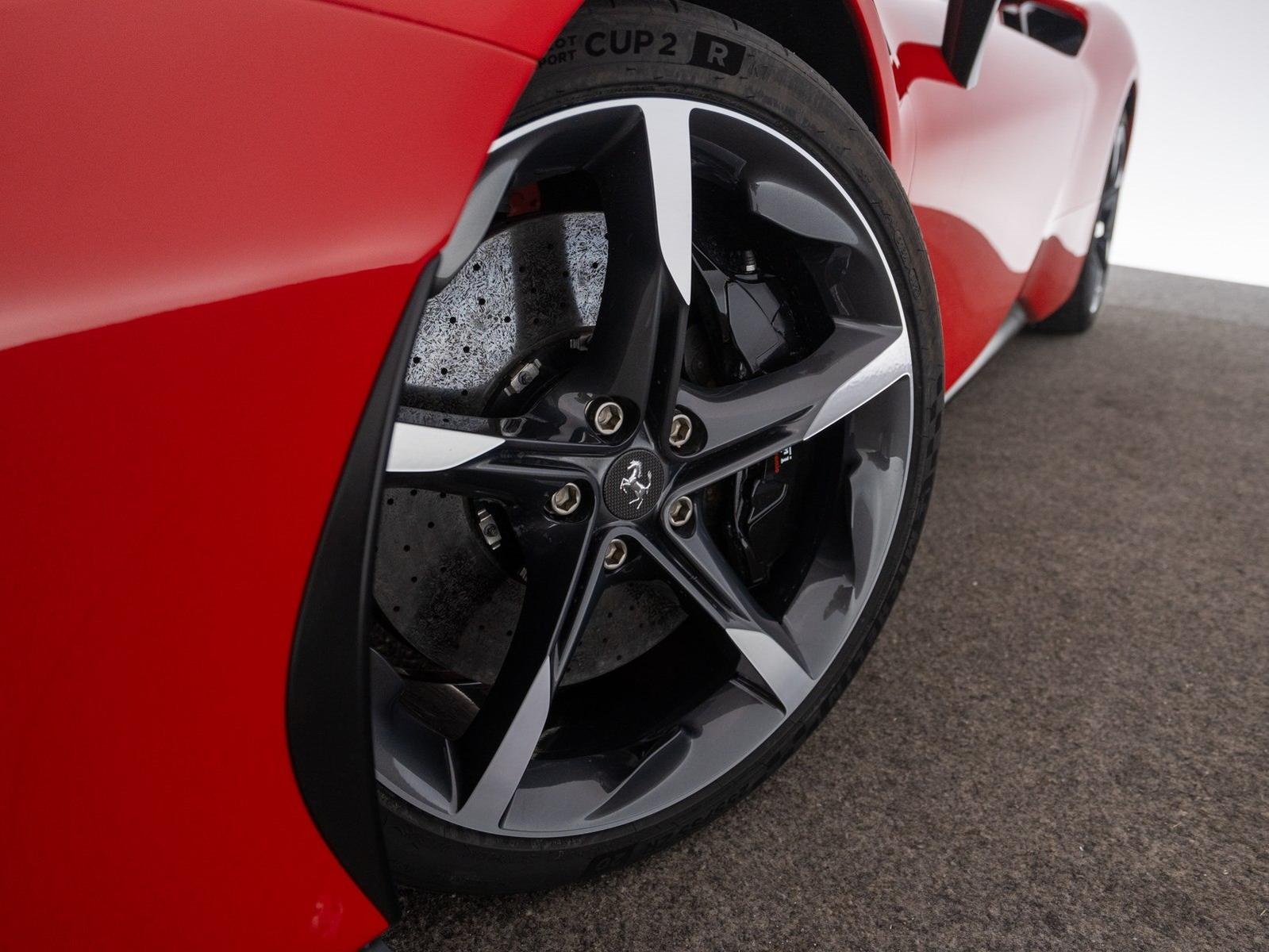 Ferrari SF90 Spider