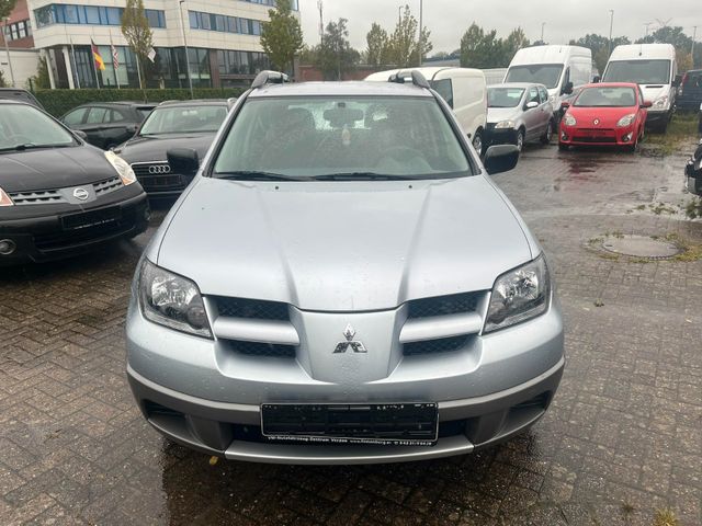 Mitsubishi Outlander 2.0 Comfort*Gepflegter Zustand*AHK