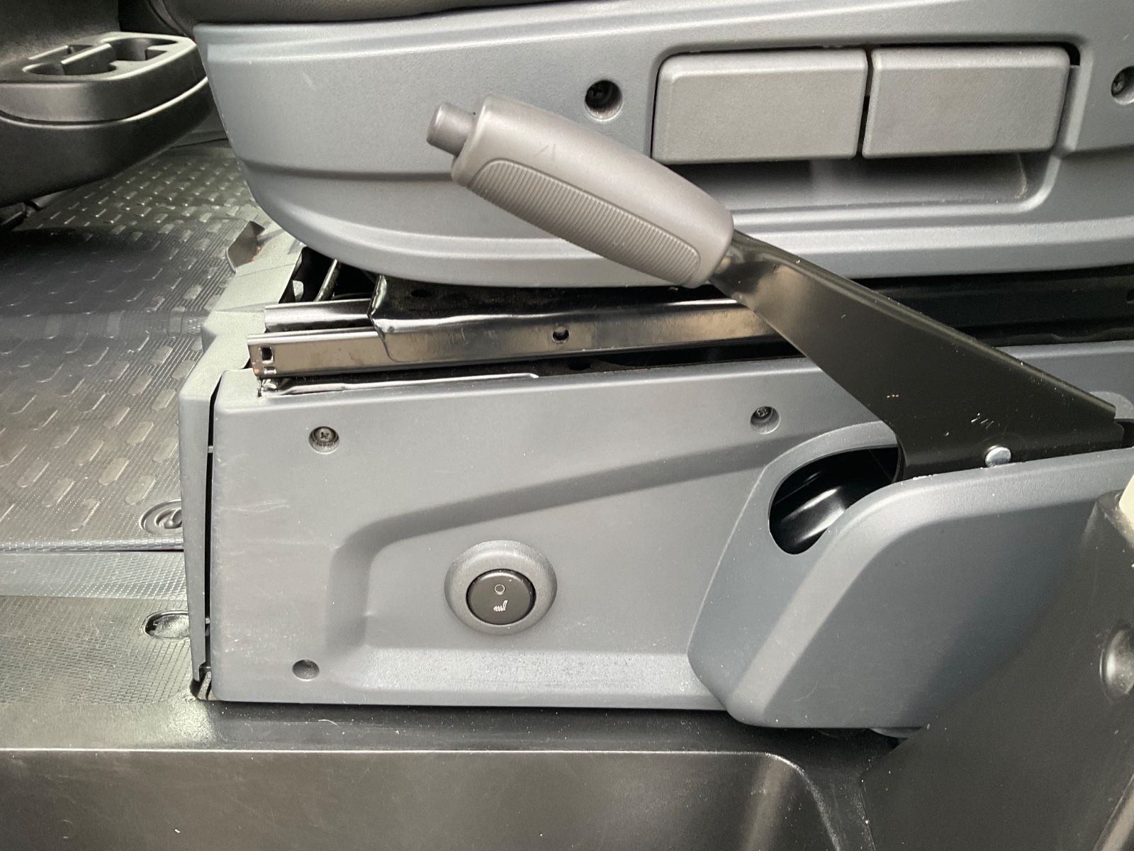 Fahrzeugabbildung Opel Movano L4H2,Sitzheizung,Bluetooth,Allwetterreife