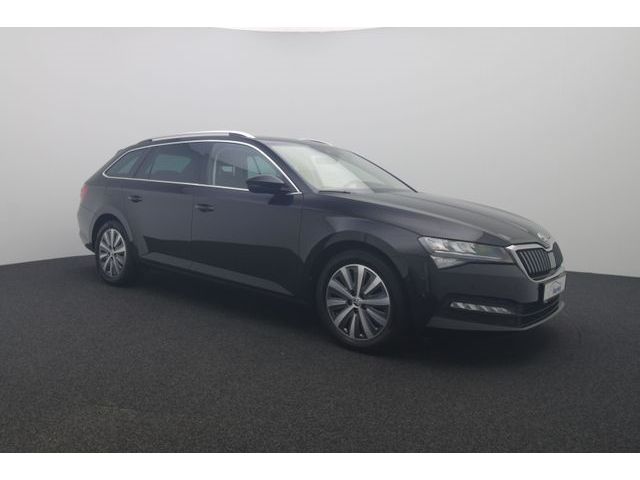 Fahrzeugabbildung SKODA Superb Combi Ambition LED ACC Navi DSG