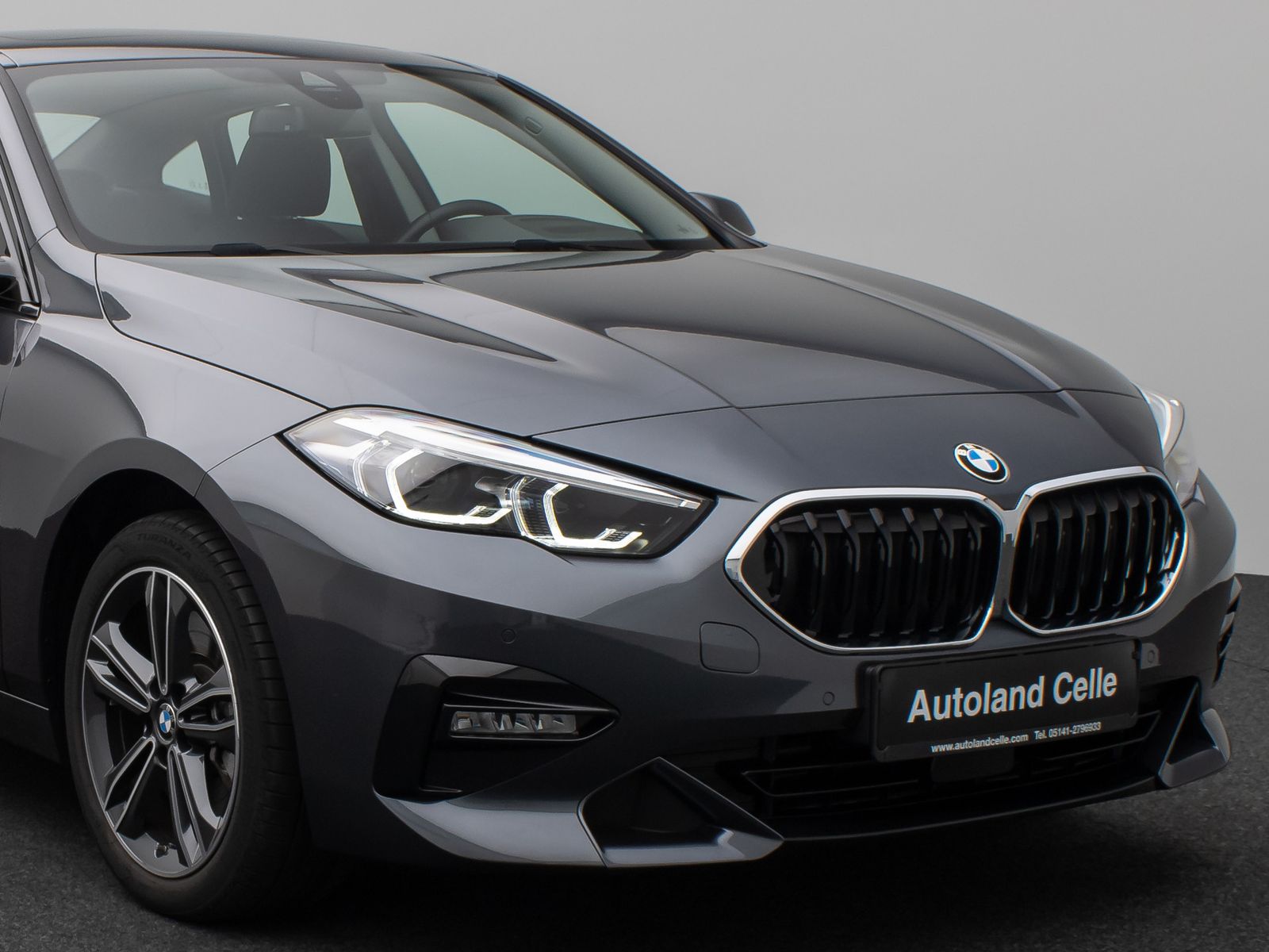 Fahrzeugabbildung BMW 220i Gran Coupé xD Sport Line HUD DAB Panorama