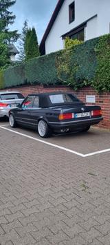 BMW 320i e30 - BMW 320: Cabrio, E30 320i