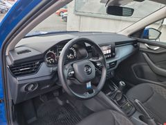 Fahrzeugabbildung Skoda Kamiq 1.0 TSI Ambition LED PDC SHZ KLIMA