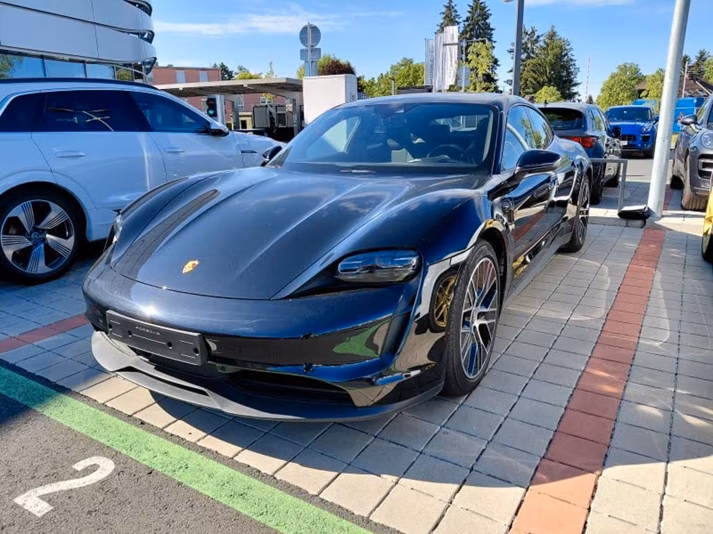 Porsche Taycan Basis 49.900.- netto