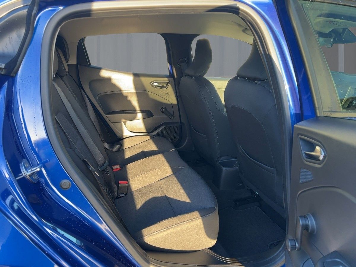 Renault Clio - Bild 9