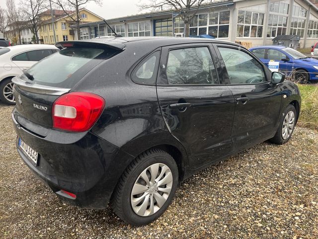 Suzuki Baleno 1.2 DUALJET Club 