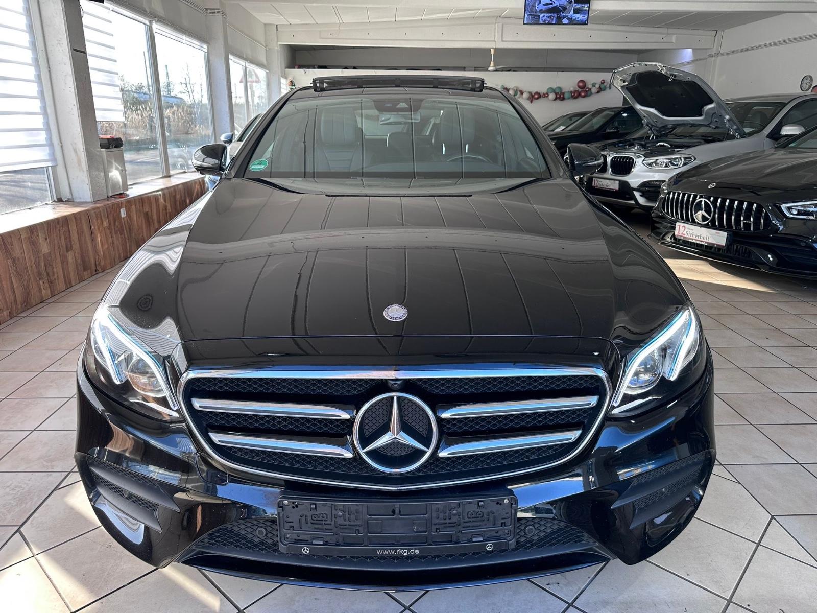 Mercedes-Benz E 220 d AMG Vollausstatung Panoramadach Leder