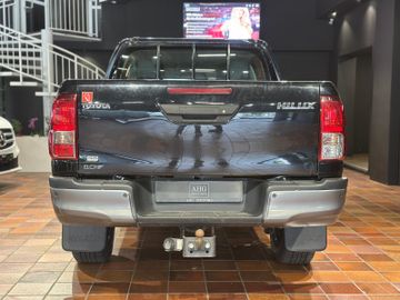 Toyota Hilux - 4