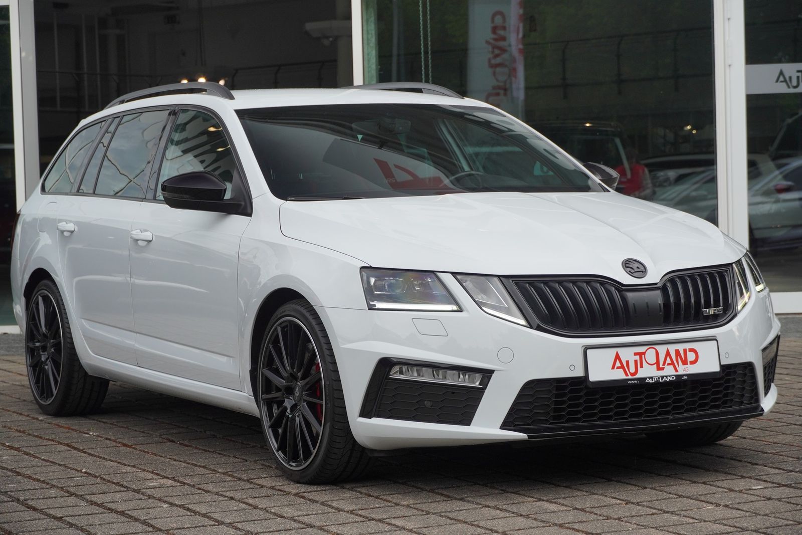 Skoda Octavia Combi 2.0 RS 245 Navi Digitales Cockpit foto 8