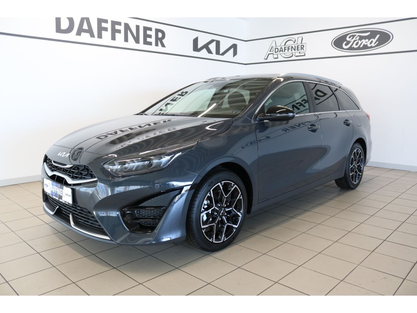 Fahrzeugabbildung Kia Ceed_sw GT-Line 1,4 Lane ASS Navi Rückf Kamera