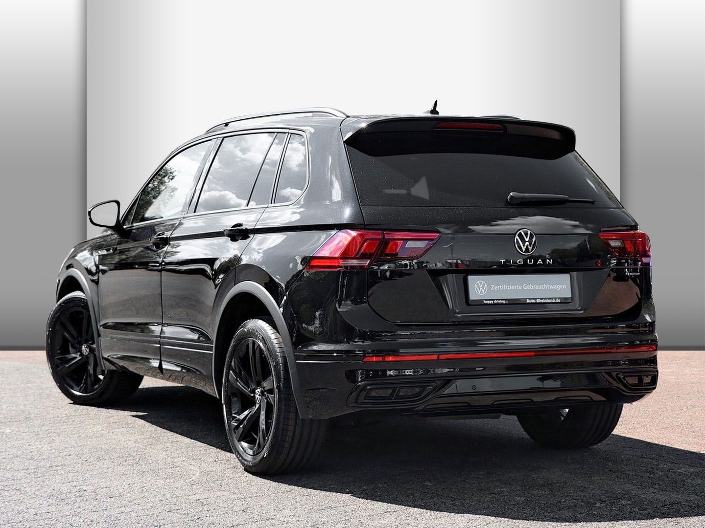 Volkswagen Tiguan R-Line 4MOTION 2.0 TDI SCR DSG LEDER AHK foto 3