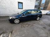 Opel Astra automatik zu verkaufen. - Opel Astra aus 2006 mit Diesel-Antrieb