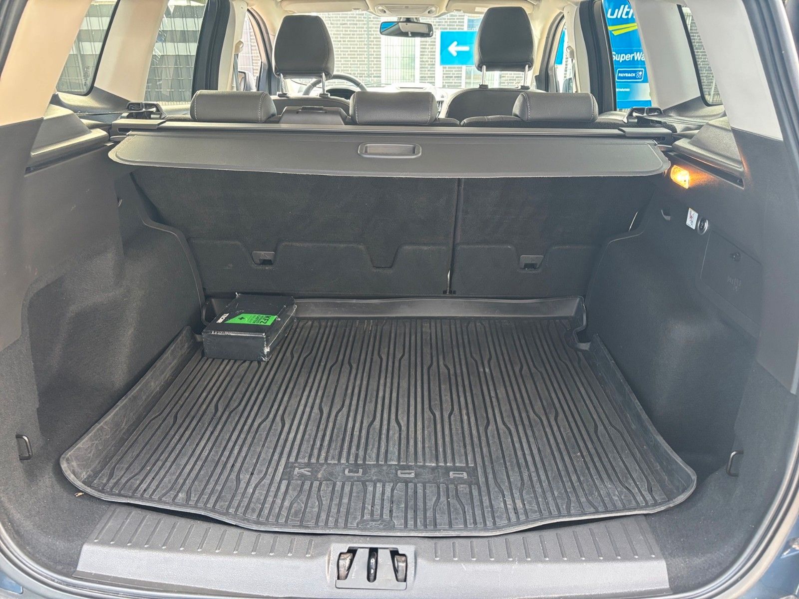 Fahrzeugabbildung Ford Kuga Titanium