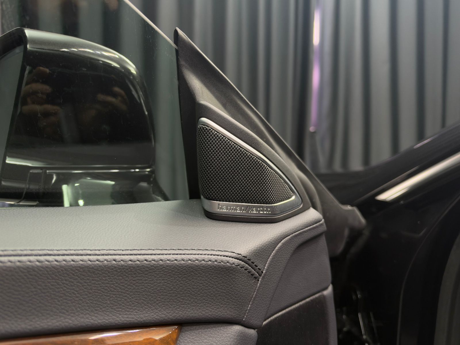 Fahrzeugabbildung Mercedes-Benz CLS 500 |AMG-LINE|H/K|PANO|AIR-MATIC|DE-FZG