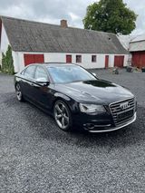 Audi S8 4.0TFSI - Audi S8 aus 2012