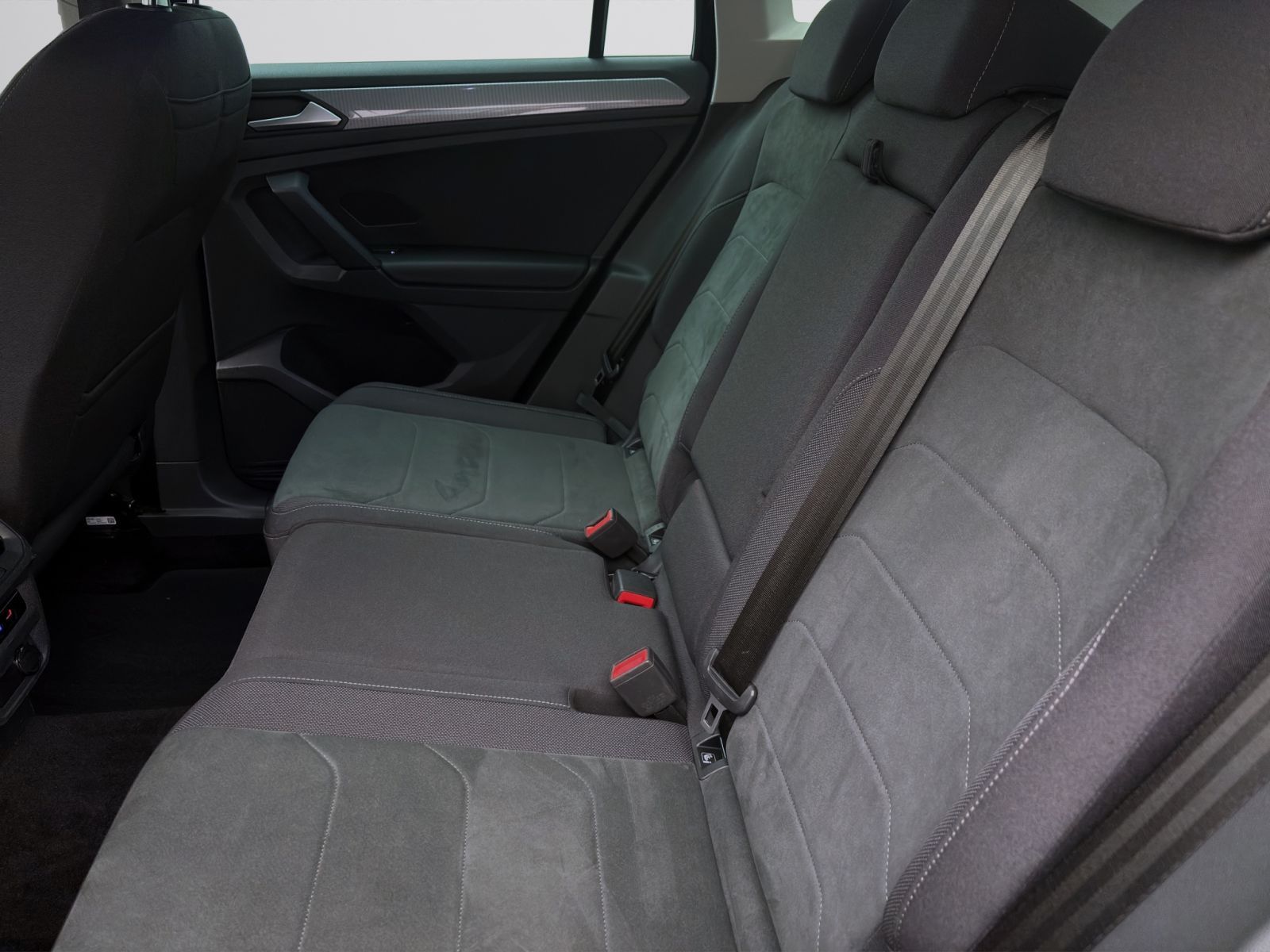 Volkswagen Tiguan - Bild 16