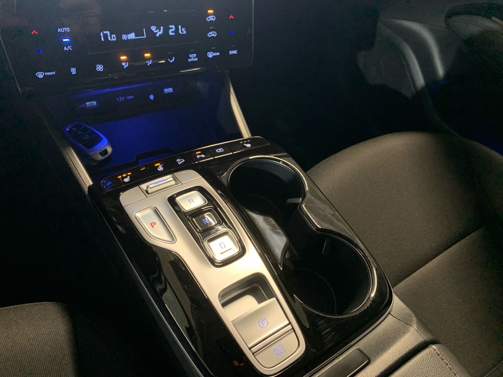 Fahrzeugabbildung Hyundai TUCSON 1.6 T-GDI 7-DCT Trend Mild-Hybrid el.HK K