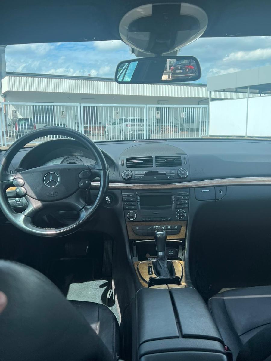 Mercedes-Benz E 220 CDI AVANTGARDE Schiebedach, Nappa Leder