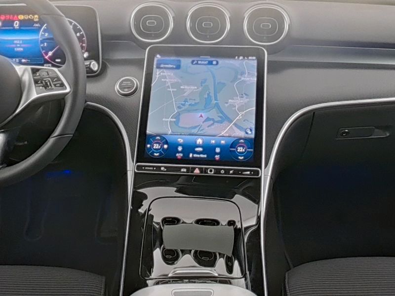 Fahrzeugabbildung Mercedes-Benz C 180 T Avantgarde AHK+Totw+LED+Ambi+Kam+CarPlay