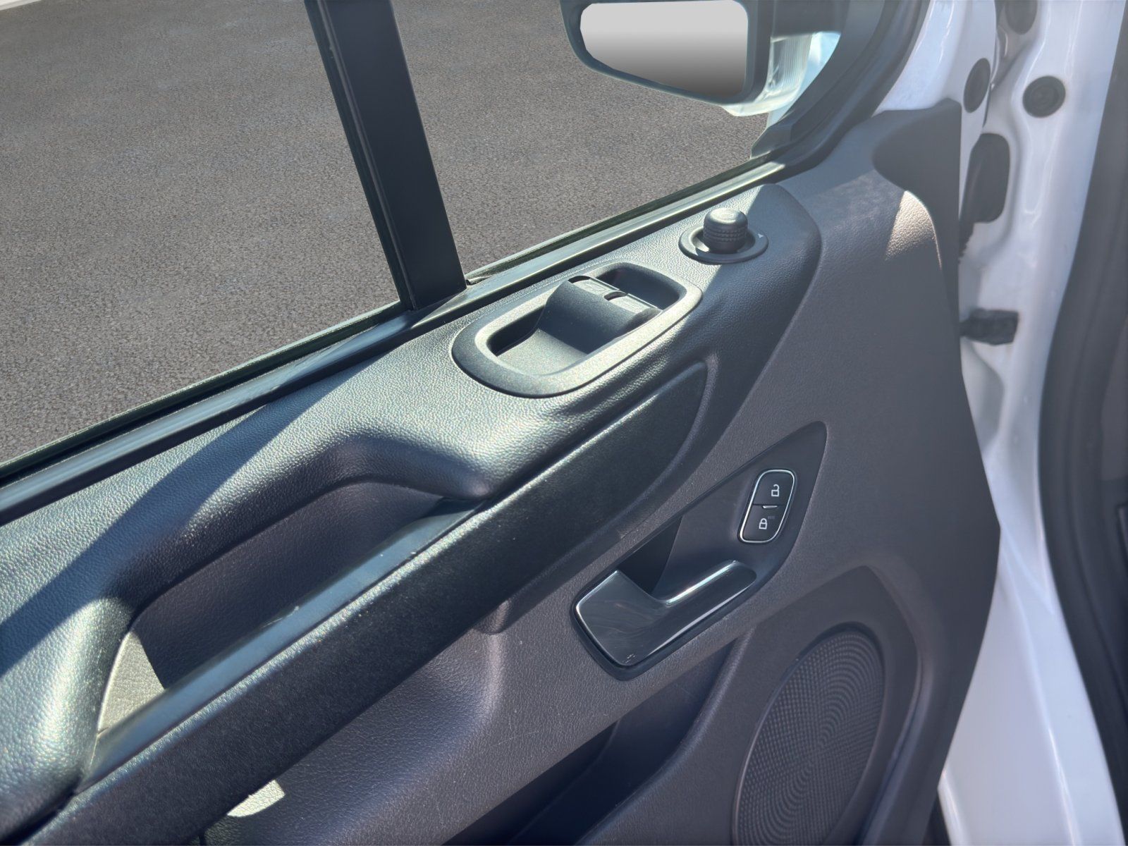 Fahrzeugabbildung Ford Transit Custom 2.0 Ecoblue 340 L1 Trend