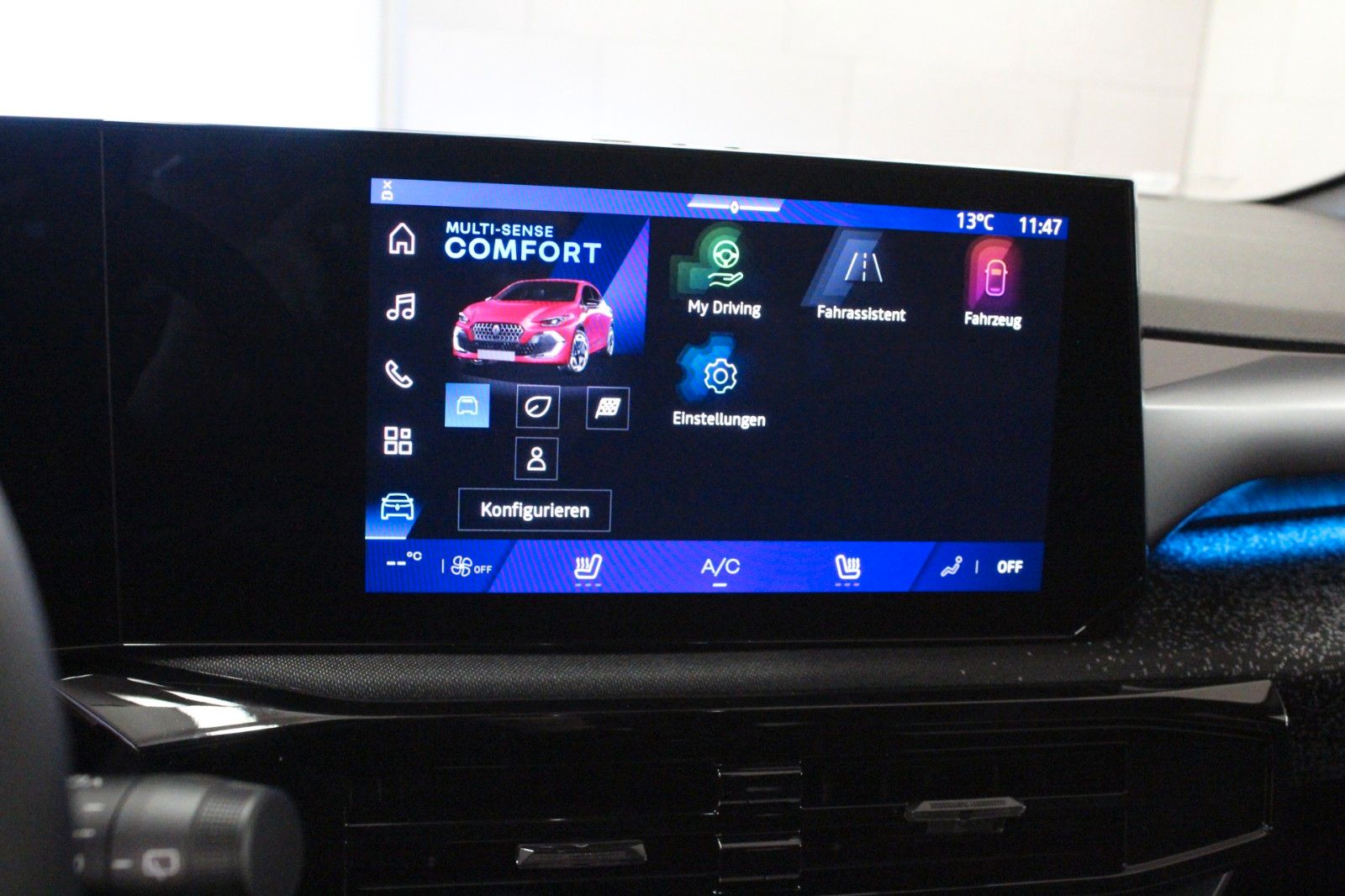 Fahrzeugabbildung Renault Clio VI TCe 115 Techno*Winter-Paket* #15687