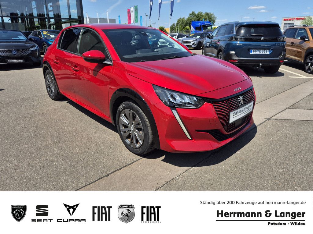 Foto: PEUGEOT e-208 (Fahrzeug-Nummer  MT056240)